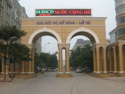 Nhà ở gần sập, sổ đỏ vẫn lang thang